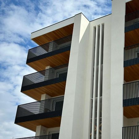 Beach Palace With Small Swimming Pool, Private Beach, Parking Lido di Jesolo Eksteriør billede